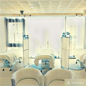 PRISMAでイラストに加工したマツエク東武練馬店の店内イメージ